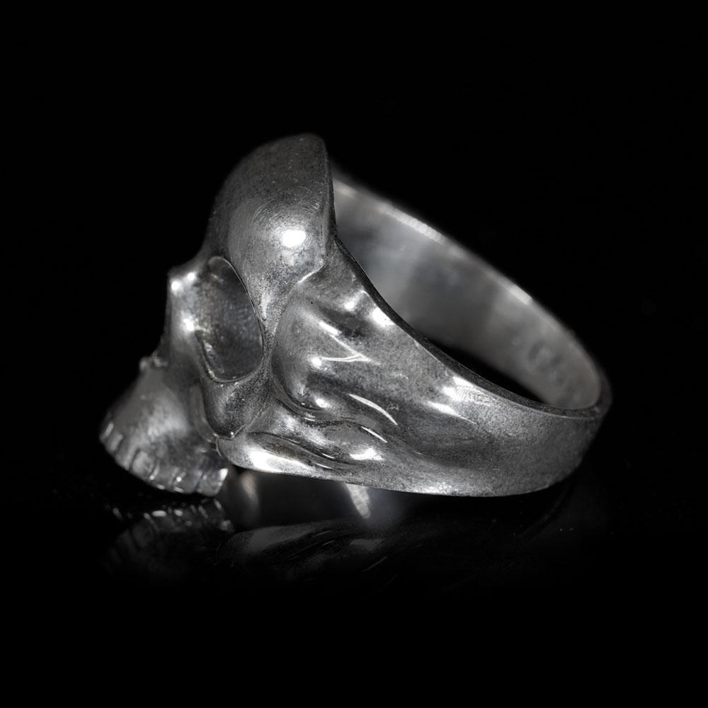 Classic Skull Ring